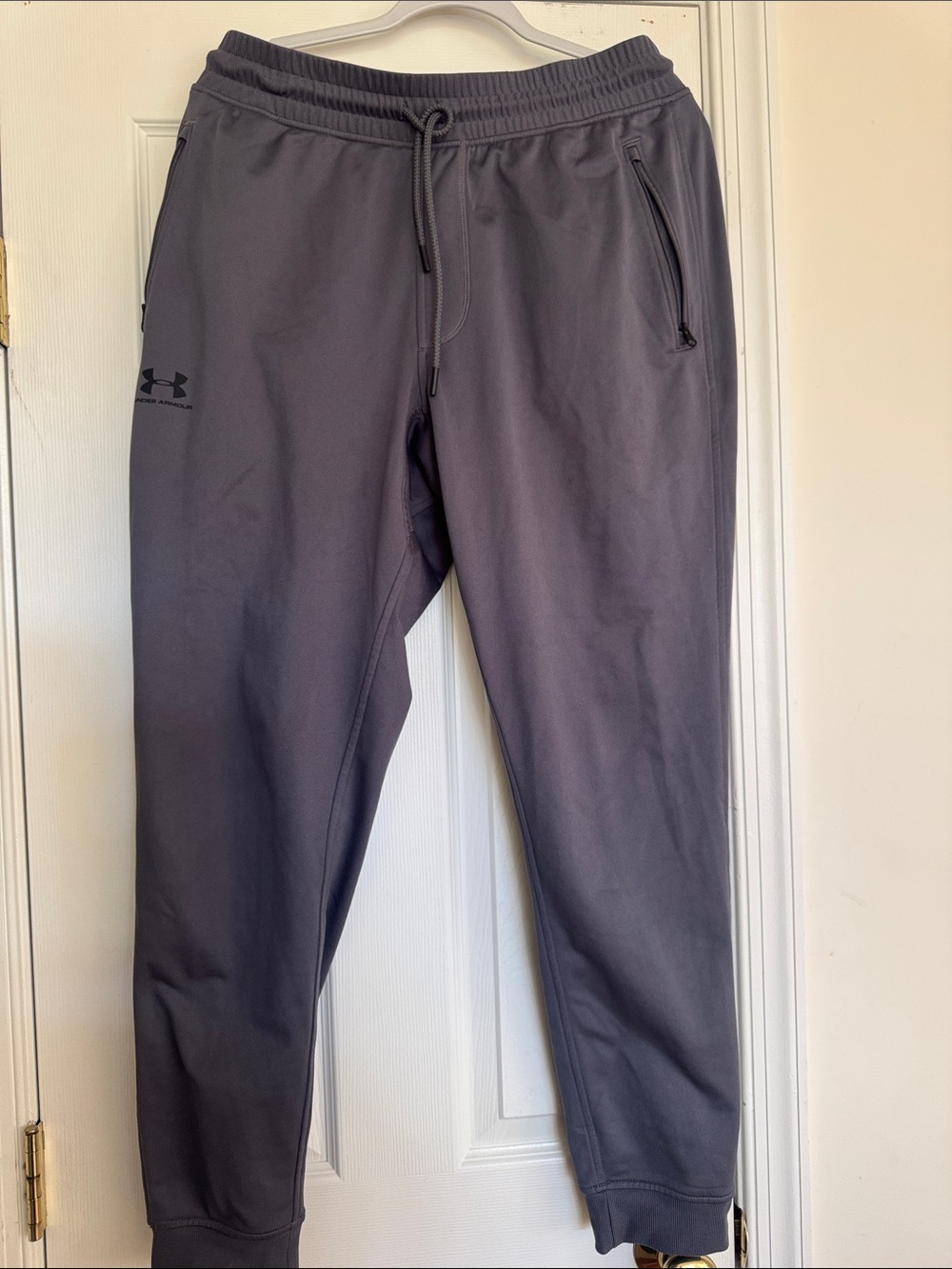 Under Armour Men's Charcoal Gray Performance Joggers